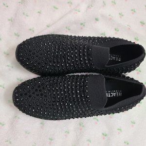 Kenneth Cole REACTION Women's Cameron Jewel Jogger Sneaker Size 6.5